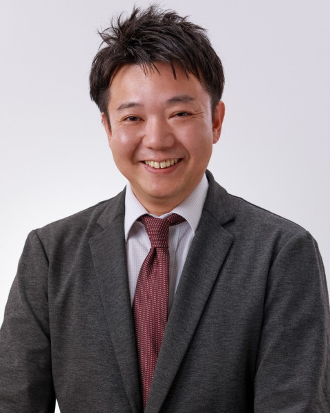 荻野 宏也
